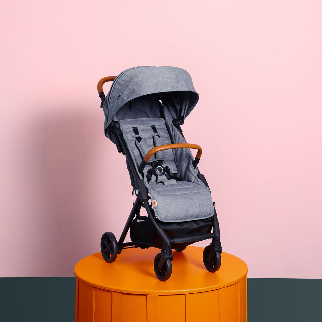 Baby traveller stroller Kids Item on Rent - Rentux