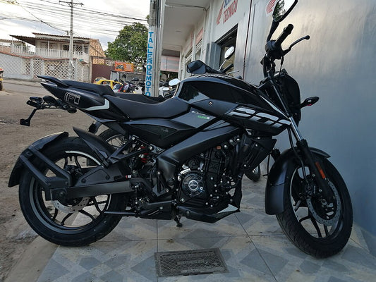Pulsar 200 Ns Bike on Rent - Rentux