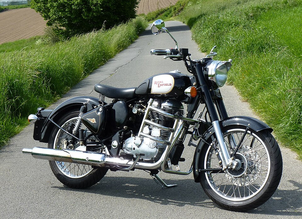 Royal Enfield 500 Standard/Classic Bike on Rent - Rentux