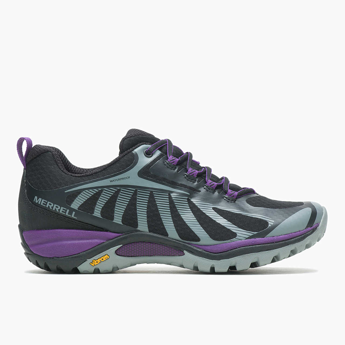 Women's Waterproof shoes Trekking Gear on Rent - Rentux