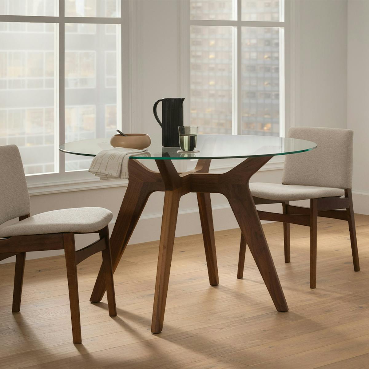 Round Table (Glass) Furniture on Rent - Rentux