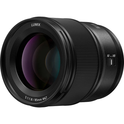 Panasonic Lumix S 85mm f/1.8 Lens on Rent