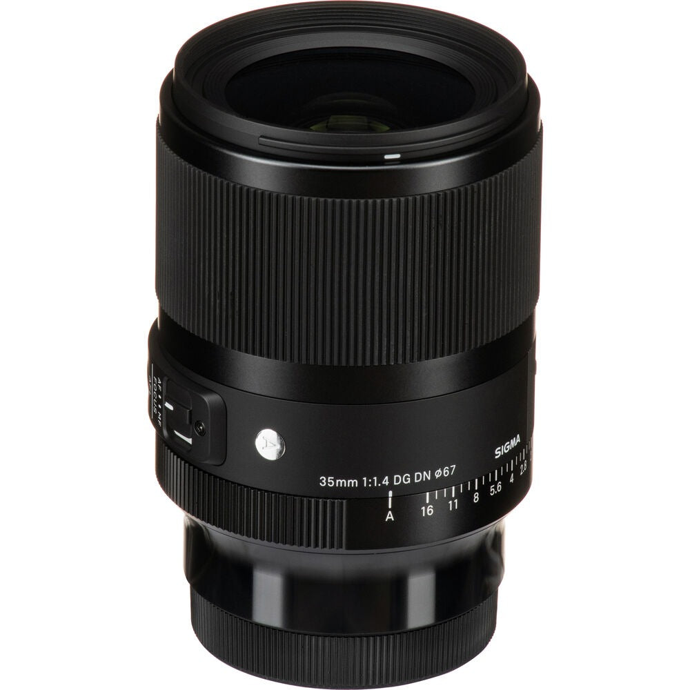 Sigma 35mm f/1.4 DG DN for Leica L Lens on Rent