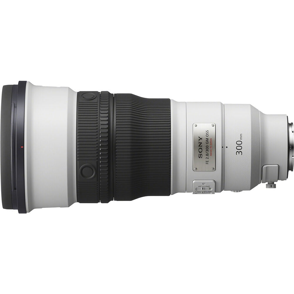 Sony FE 300mm f/2.8 GM OSS Lens on Rent